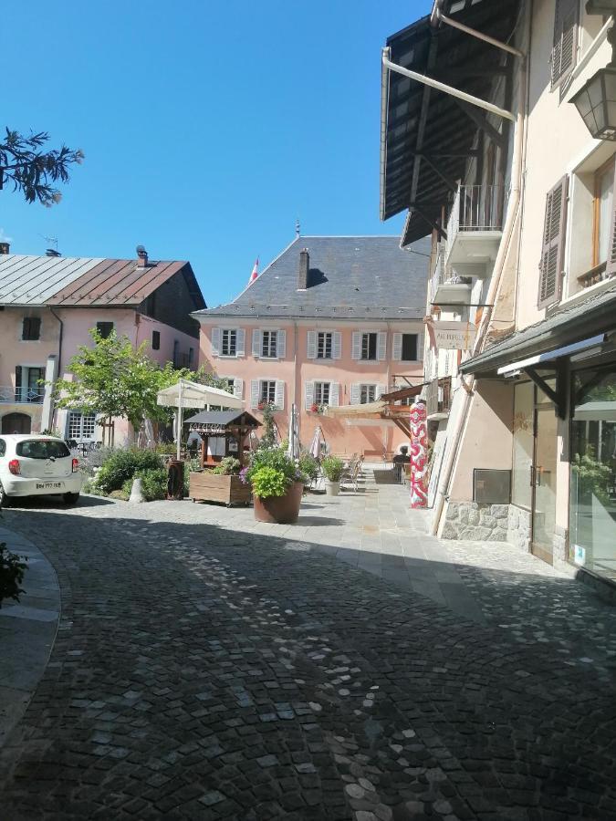 Residence Lawawi Pres De La Gare Au Calme Albertville Exterior photo